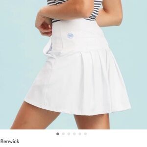 Renwick White Pleated golf Skirt with Logo size small